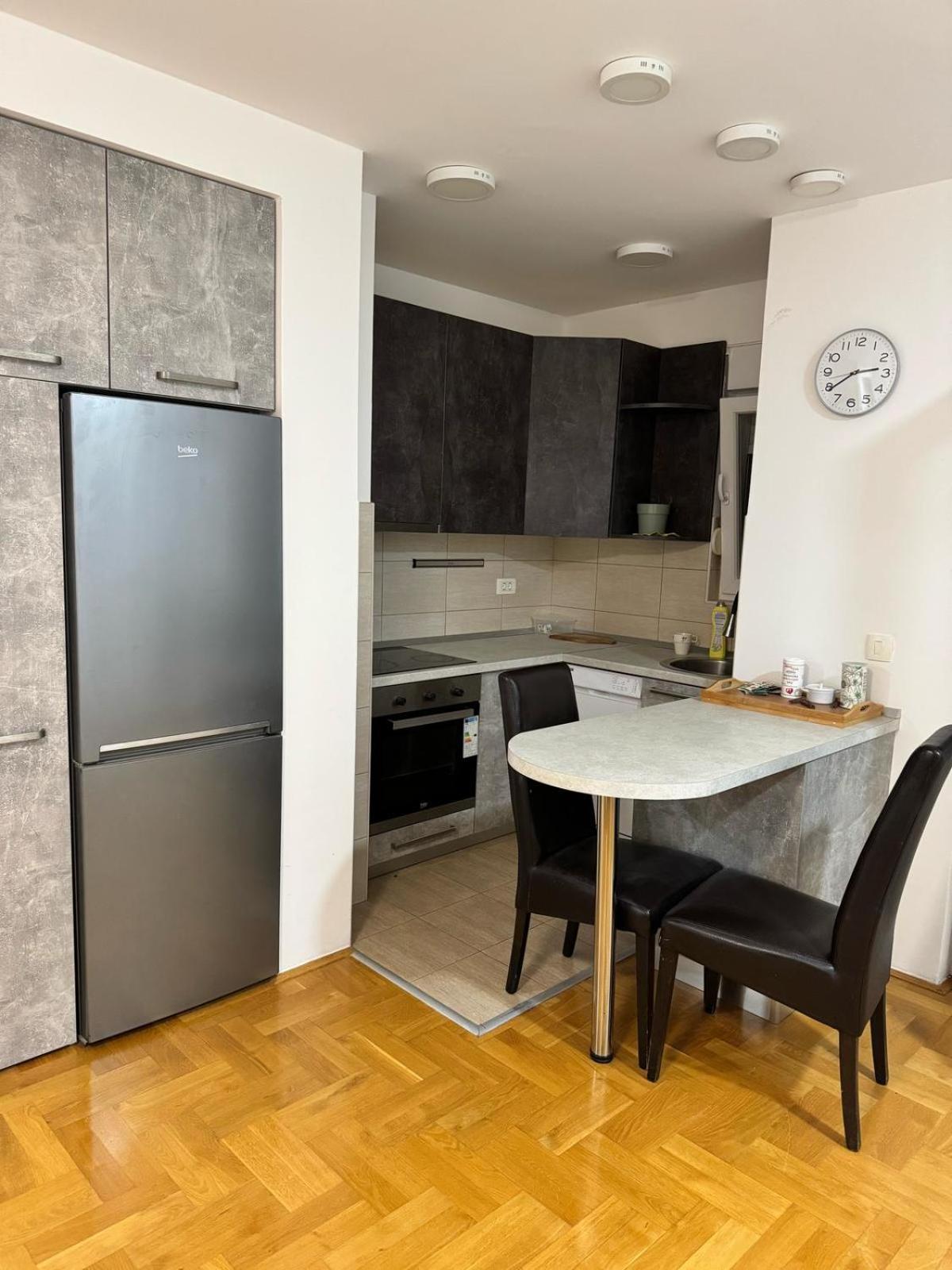 Apartment Budva Eksteriør billede